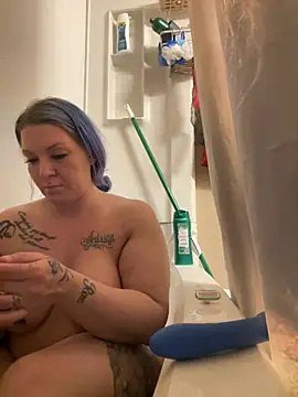 Snapshot of coco_banks chatting on March 23, 2025, 1:09 am coco banks online show from March 23, 2025, 1:09 am