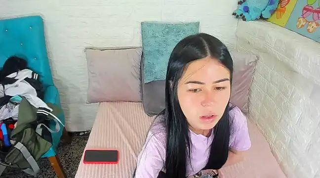 Snapshot of Dalia_Collinsx chatting on February 1, 2025, 2:34 pm Dalia Collinsx online show from February 1, 2025, 2:34 pm