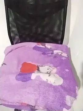 Snapshot of yannaluuxehot chatting on March 18, 2025, 4:04 am yannaluuxehot online show from March 18, 2025, 4:04 am