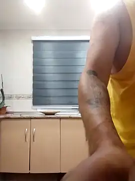 jonymoreno online show from September 8, 2025, 9:47 pm