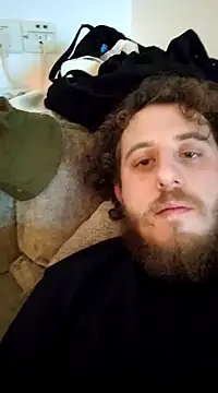 Snapshot of meandhim05 chatting on February 1, 2025, 12:29 am meandhim05 online show from February 1, 2025, 12:29 am