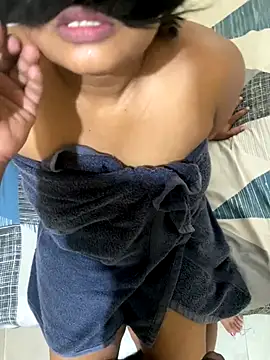 Snapshot of TeenLk chatting on September 12, 2025, 6:13 am TeenLk online show from September 12, 2025, 6:13 am