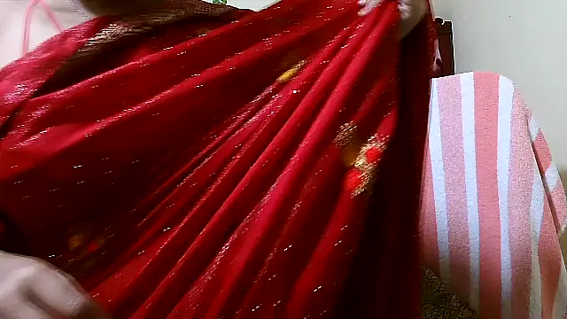 Rubi-Ji online show from November 19, 2025, 4:07 pm