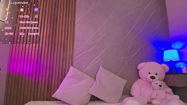 ariana jhonson1 online show from March 26, 2026, 12:22 pm