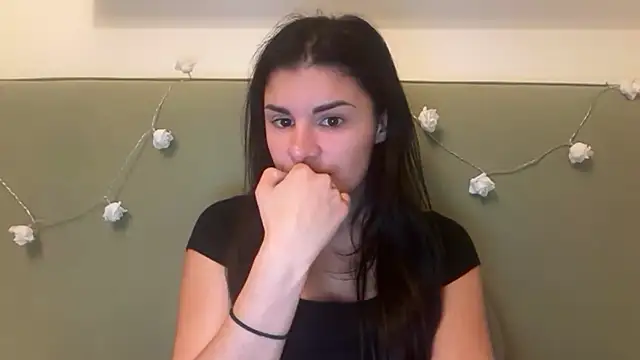 Petitecookie online show from September 23, 2025, 8:56 pm