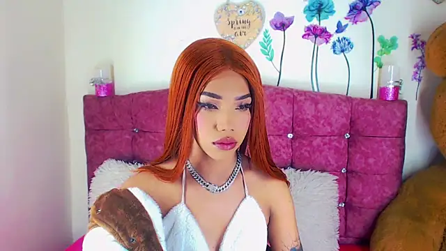 Khloe Leal online show from March 12, 2025, 12:42 am