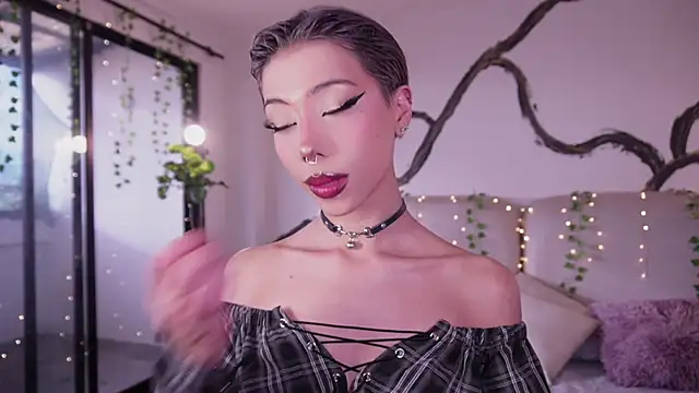 soidai miiu online show from October 31, 2025, 9:27 pm