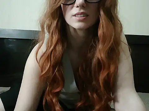  AliceOwen  online show from February 3, 2025, 8:57 pm