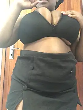 servingBigTitis online show from February 6, 2025, 7:13 am