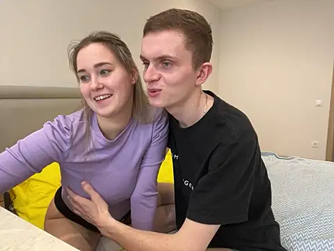 alisanikita online show from February 7, 2025, 5:52 am