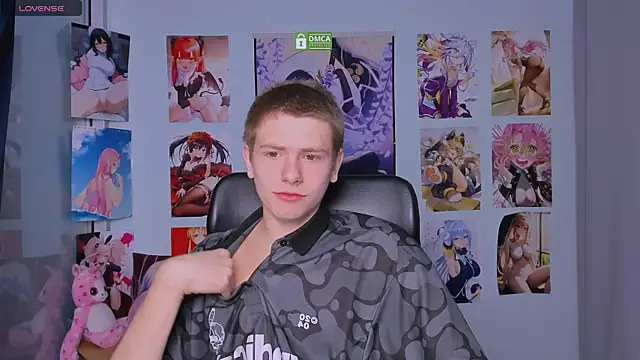 Snapshot of jimmie_hot chatting on February 7, 2025, 7:38 pm jimmie hot online show from February 7, 2025, 7:38 pm