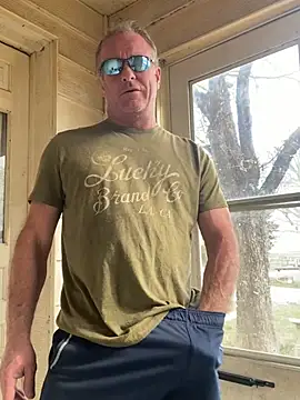 hintly online show from April 8, 2026, 10:32 pm