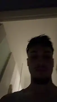 NaplesGuy04 online show from April 16, 2026, 5:36 pm