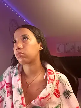 SallyWhitee online show from February 11, 2026, 4:06 am