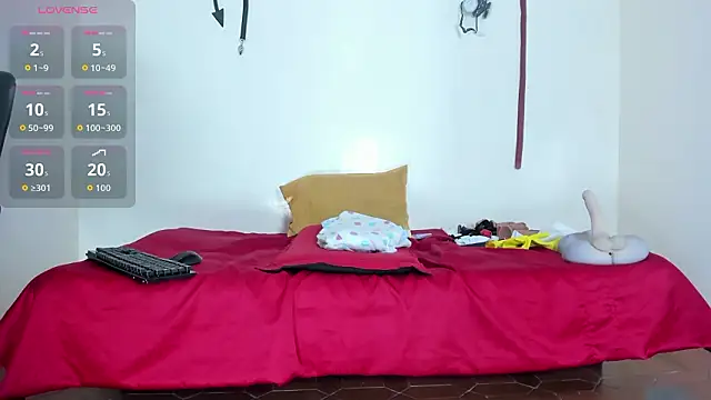 aurora cullen  online show from February 17, 2026, 11:40 am