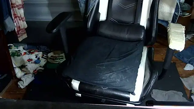 sissy dabs online show from July 16, 2026, 6:03 pm