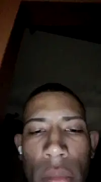 Mineirinho043 online show from February 12, 2025, 3:29 am