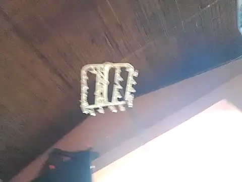 Mineirinho043 online show from February 12, 2025, 8:07 pm