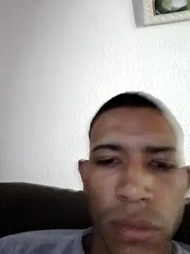 Mineirinho043 online show from February 18, 2025, 6:47 pm