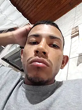 Mineirinho043 online show from March 1, 2025, 3:21 am