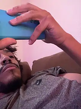 Mineirinho043 online show from October 20, 2025, 4:40 pm