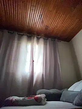 Snapshot of Mineirinho043 chatting on June 24, 2026, 1:54 pm Mineirinho043 online show from June 24, 2026, 1:54 pm