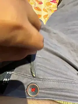 man16101 online show from February 12, 2025, 2:54 pm