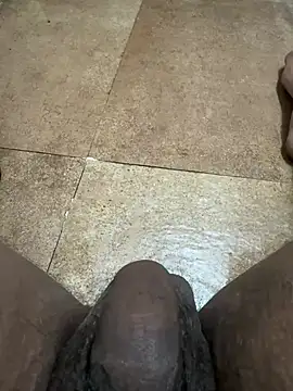 man16101 online show from February 21, 2025, 11:11 am