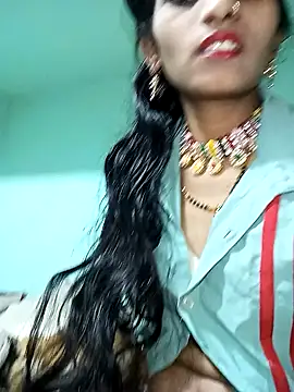 hotqueenrathor online show from February 11, 2025, 5:50 pm