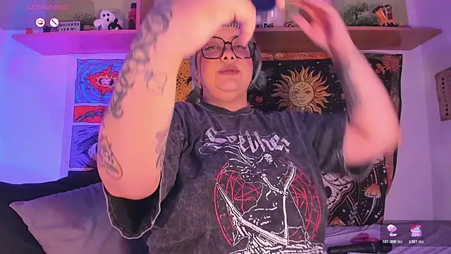 Banana squirt online show from November 21, 2025, 9:35 pm