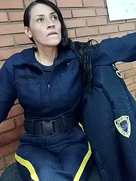 dulce 696 online show from December 5, 2025, 3:41 pm