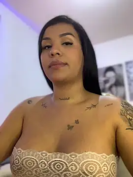 Snapshot of tinalove7 chatting on July 2, 2026, 12:32 am tinalove7 online show from July 2, 2026, 12:32 am