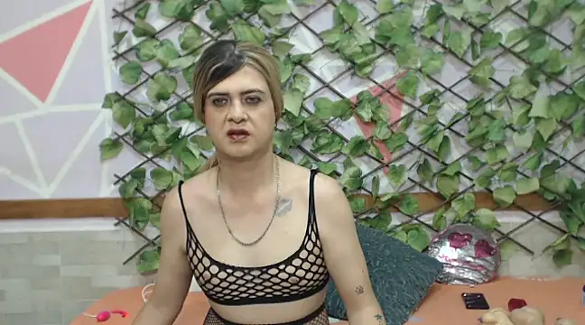 Dolldirtyxxx online show from March 6, 2025, 6:05 pm