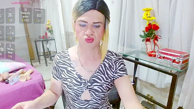 Dolldirtyxxx online show from October 31, 2025, 5:30 am