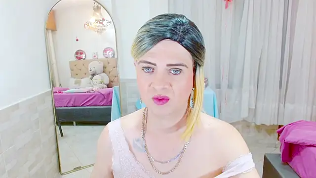 Dolldirtyxxx online show from March 4, 2026, 4:07 am