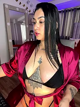 Madissonlove 1 online show from January 14, 2026, 11:49 am