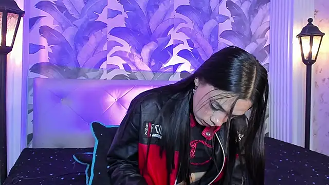 Sami Evanns online show from October 9, 2025, 3:04 am