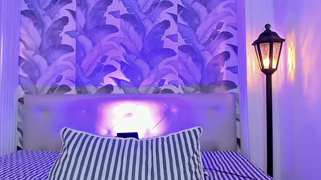 Sami Evanns online show from February 18, 2026, 3:24 am