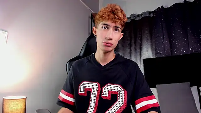 NovaaWheler online show from December 4, 2025, 7:00 pm