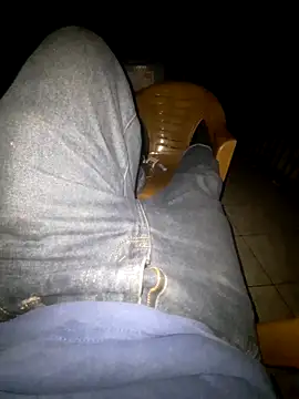 feniX85 4 online show from March 6, 2025, 5:46 am