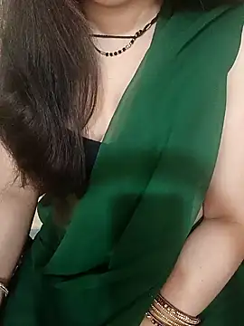 Snapshot of sufiya-ji chatting on February 7, 2025, 6:02 pm sufiya-ji online show from February 7, 2025, 6:02 pm