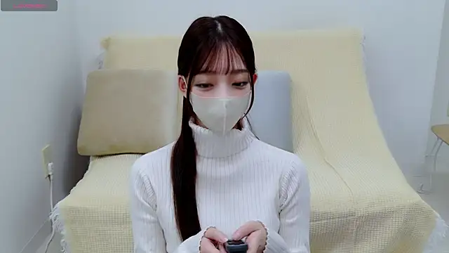 Snapshot of -ai-tan- chatting on February 14, 2025, 7:28 am -ai-tan- online show from February 14, 2025, 7:28 am