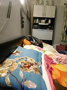 Snapshot of IvettkeXXX chatting on January 31, 2026, 7:11 pm IvettkeXXX online show from January 31, 2026, 7:11 pm