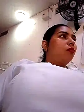 yess Hotnurse online show from February 15, 2025, 4:45 pm