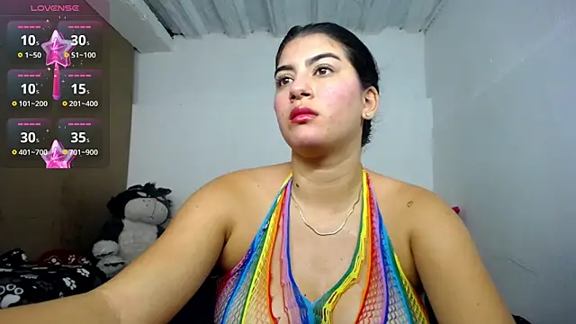 hello kityy25 online show from May 31, 2026, 10:44 pm