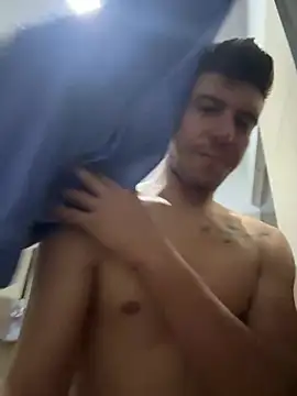 Snapshot of Loga94 chatting on February 5, 2025, 3:34 am Loga94 online show from February 5, 2025, 3:34 am