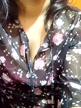 Your cutiepie  online show from March 7, 2025, 8:22 pm