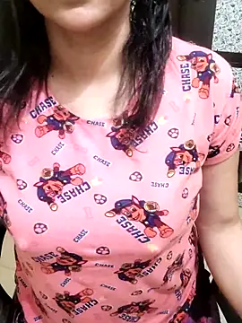 Your cutiepie  online show from March 10, 2025, 5:39 pm