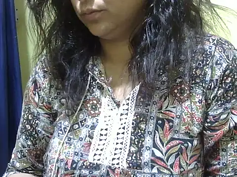 Your cutiepie  online show from November 21, 2025, 8:35 am