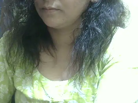 Your cutiepie  online show from December 15, 2025, 6:01 pm